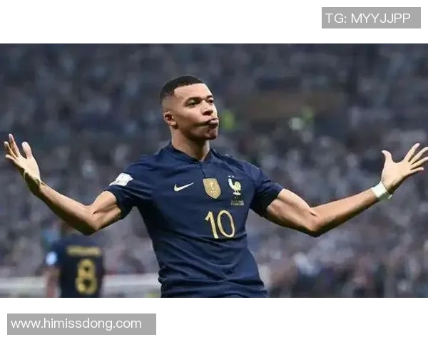 法国足球巨星璀璨星空揭秘 从齐达内到姆巴佩的传奇足迹